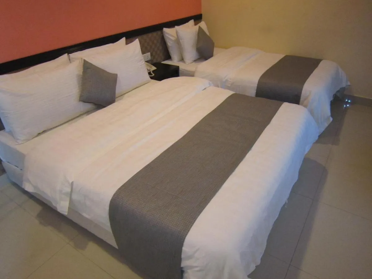 Oyo 151 Twin Hotel Kuala Lumpur