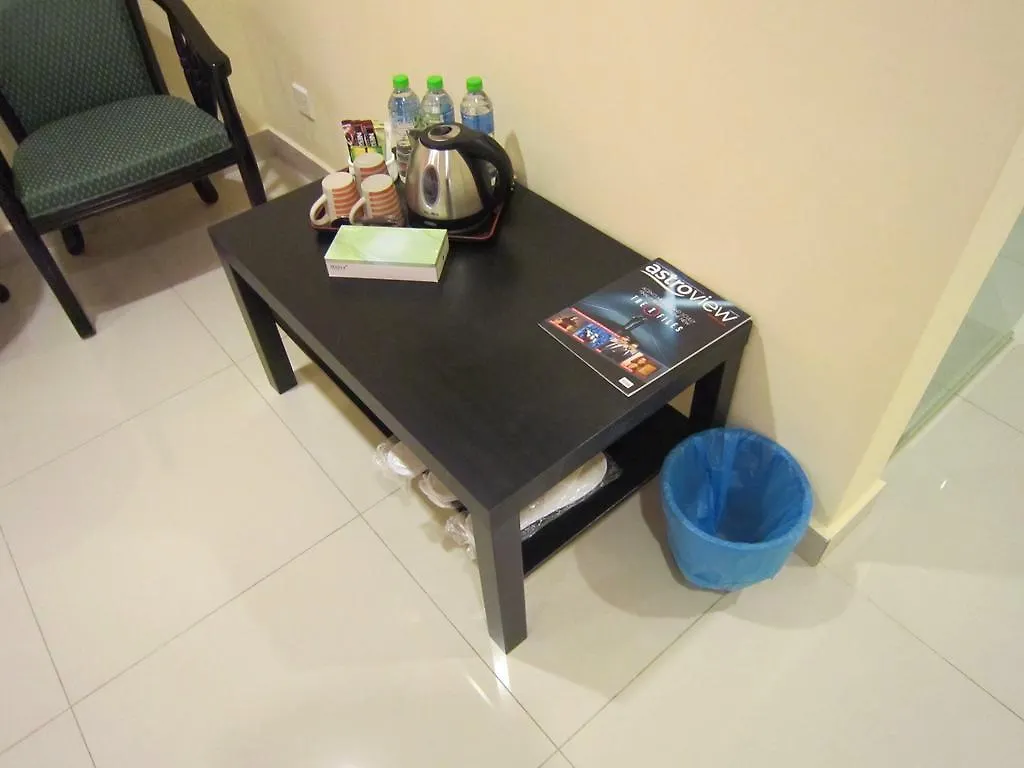 Oyo 151 Twin Hotel Kuala Lumpur 2*,