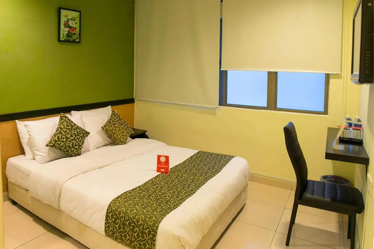 Oyo 151 Twin Hotel Kuala Lumpur